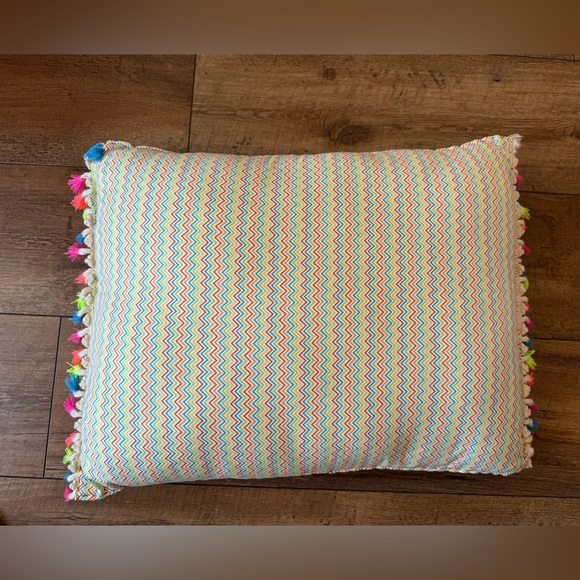 Hand stitched pillow. - Picture 3 of 3